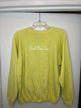 Load image into Gallery viewer, Vintage Yellow Crewneck Sweatshirt Size XL
