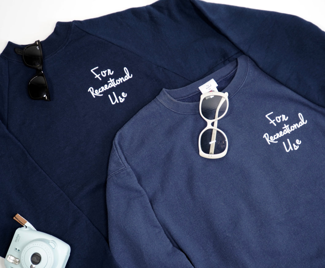 Vintage Navy Crewneck Sweatshirt Size M